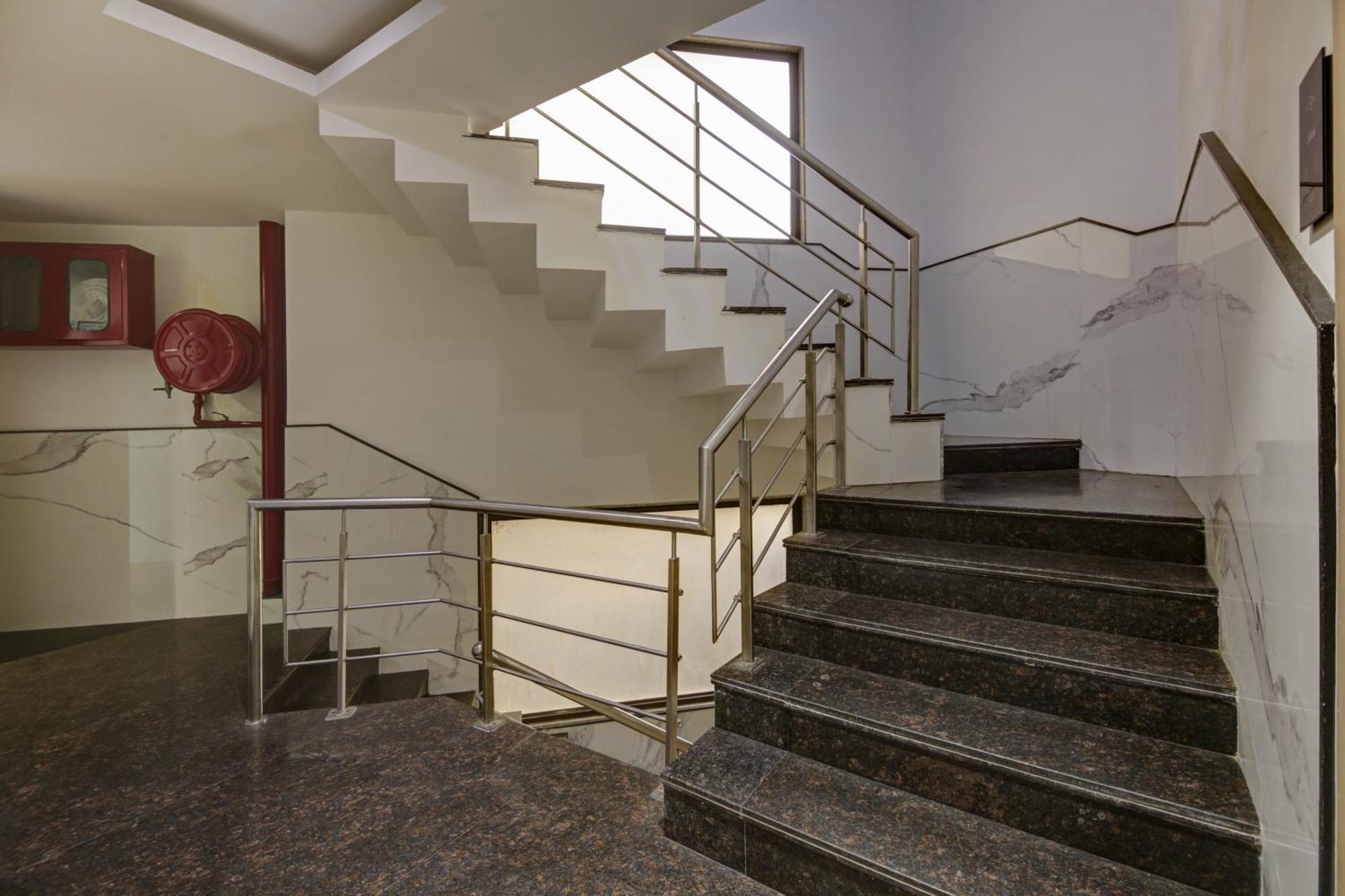 ניו דלהי Hotel Delhi 37 By Star Group Near Delhi Airport מראה חיצוני תמונה